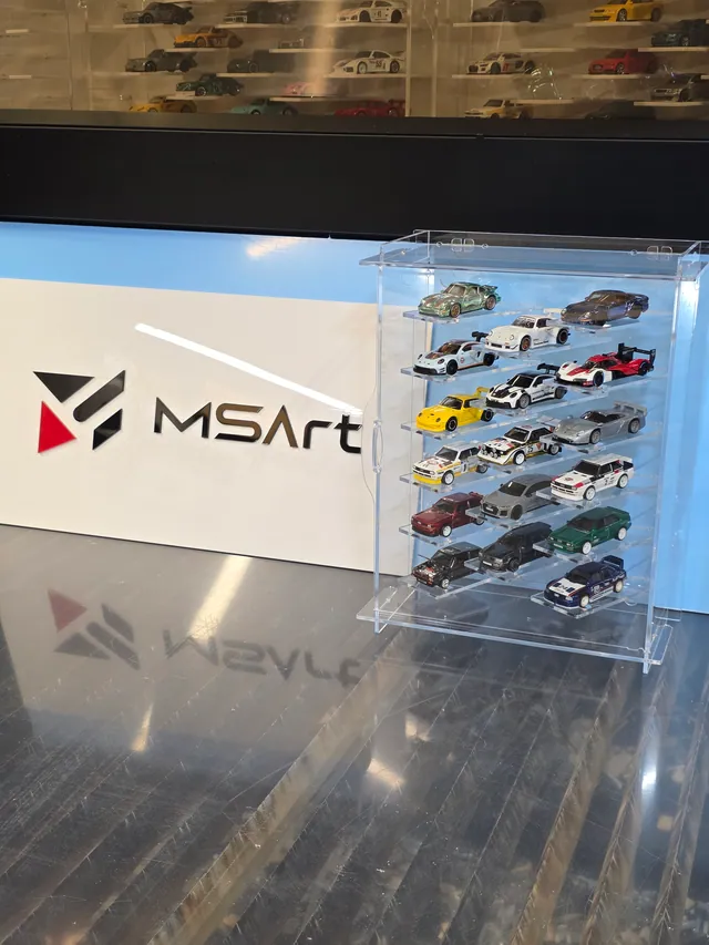 Витрина 1:64 за 17 колички — 64P17 — до табелата MSArt